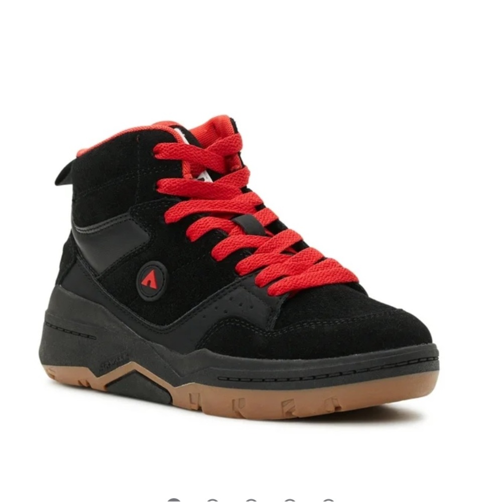 Airwalk Men's Sneakers in Black and Orange